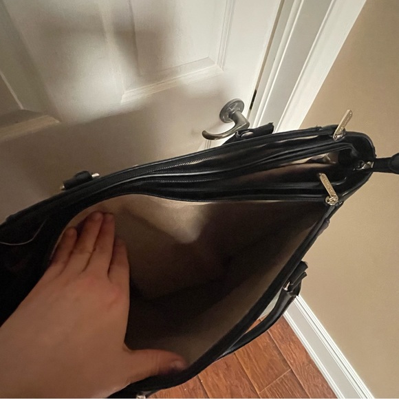 Beautiful work tote - Picture 5 of 16